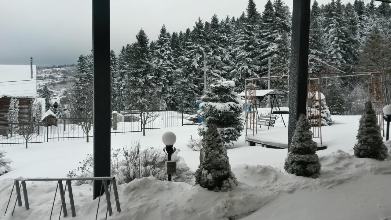 U Sester Skhidnytsia